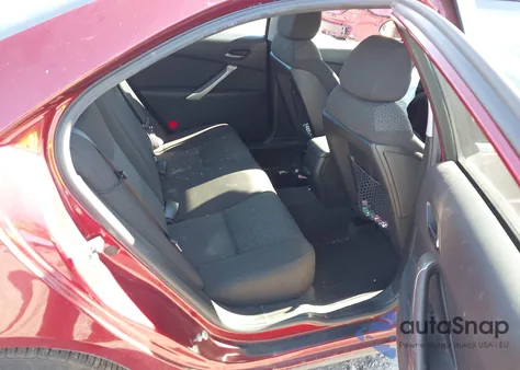 2008 Pontiac G6 Value Leader z USA, uszkodzony, nr VIN 1G2ZF57B084142786